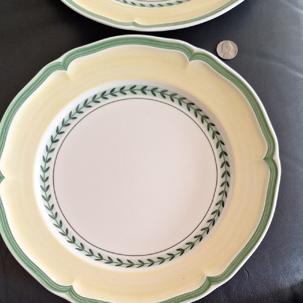 Villeroy & Boch Dinner Plates (2)